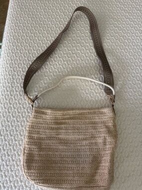 Stella & Dot Woven Beige Shoulder Bag with Contrasting Strap